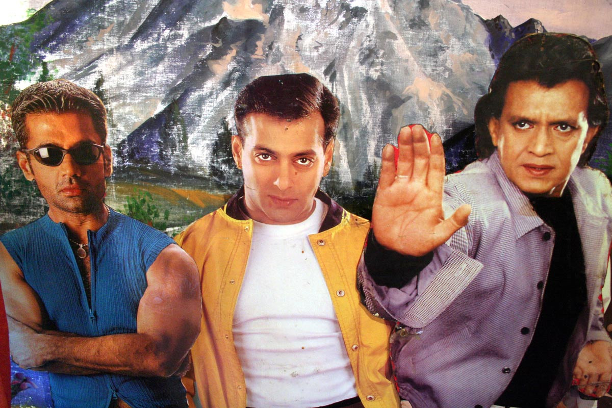 <span style="color:white"> Kulsum Colour Studio, Mumbai, 2005 </span>